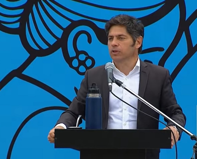 Axel Kicillof afirmó que Javier Milei «fue a pedir la escupidera» al Tesoro de los Estados Unidos