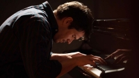 Llega a las pantallas el film «Dos pianos», con François Civil y Nadia Tereszkiewicz