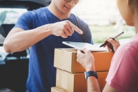 El Gobierno amplía los beneficios para compras del exterior