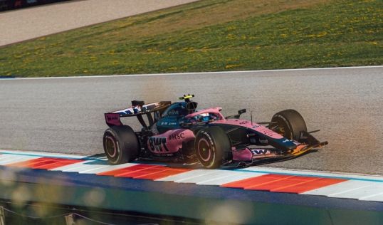 Fórmula 1: Russell marcó el mejor tiempo y Colapinto 16º en la clasicación para el GP de Austria