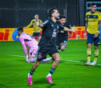 Torneo clausura liga profesional de fútbol: Deportivo Riestra goleó a Boca