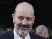 Sturzenegger acusó a viñateros mendocinos de promover prácticas anticompetitivas