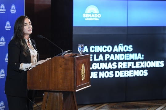 Villarruel estuvo presente en un encuentro “anticuarentena” con libertarios enfrentados a Milei