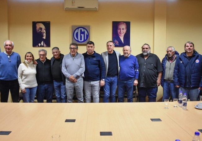 La CGT y las dos CTA trabajan en un plan de lucha contra el Gobierno de Javier Milei