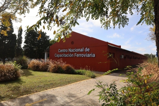 El Gobierno avanza el cierre total de la empresa estatal DECAHF