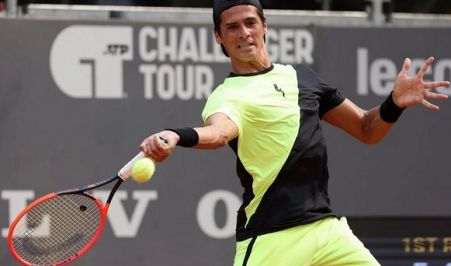 Federico Coria competirá en el Challanger de Montevido junto al exfutbolista Diego Forlan