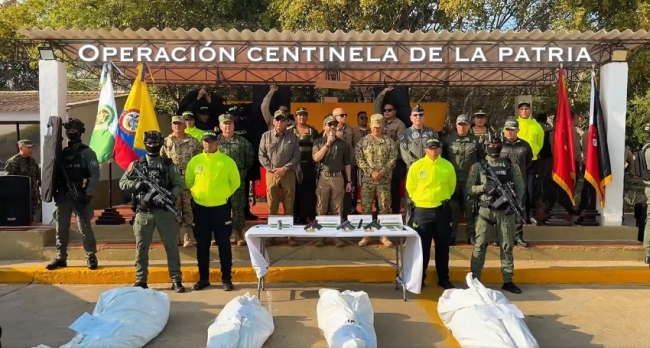 Colombia: Un Juez pone freno al “tétrico espectáculo” de De la Espriella, entre cadáveres