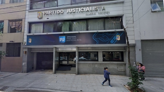 Alberto Fernández presentó la renuncia a la presidencia del PJ Nacional