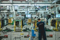 Otra empresa que cierra en Argentina: Adient, la proveedora de butacas de General Motors