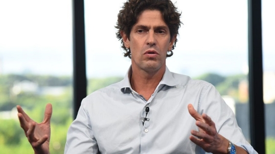 Lousteau, sobre Milei: “Uno no sabe si miente o está muy desconectado de la realidad”