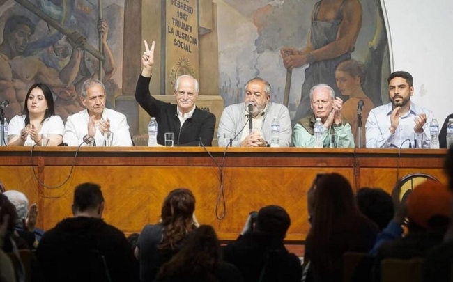 Candidatos de Fuerza Patria encabezaron un acto en la CGT