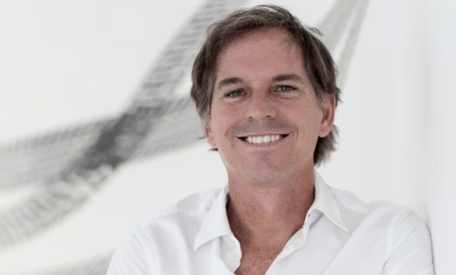 Milei designa por decreto a Alejandro Oxenford como nuevo embajador argentino en los EEUU