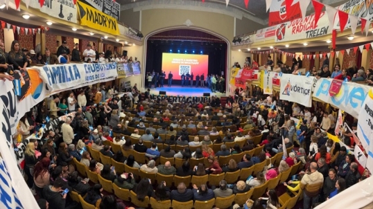 El gobernador Ignacio Torres lanzó el Frente «Despierta Chubut»