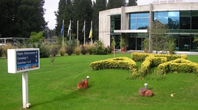 AFA mantiene la suspensión de la novena fecha por el paro