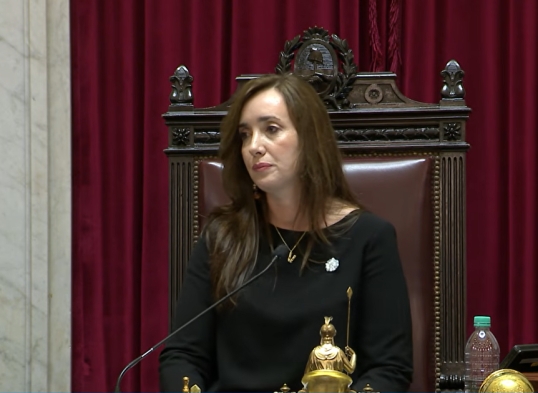 Victoria Villarruel advirtió a Patricia Bullrich: “Nos somete a este descontrol” por los pliegos en el Senado