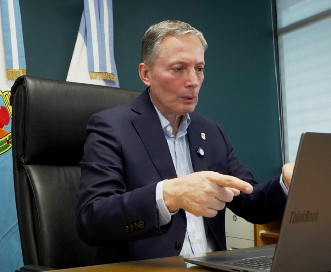 Fernando Gray: «Milei tiene fecha de vencimiento»
