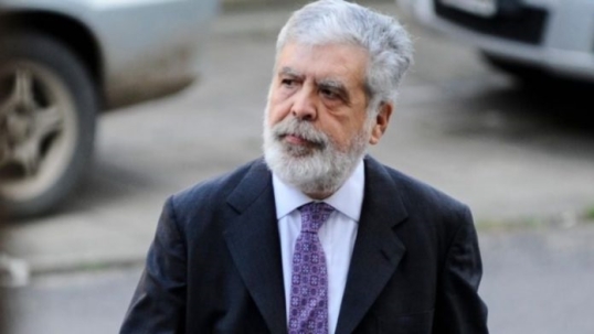 Conceden la prisión domiciliaria a Julio De Vido