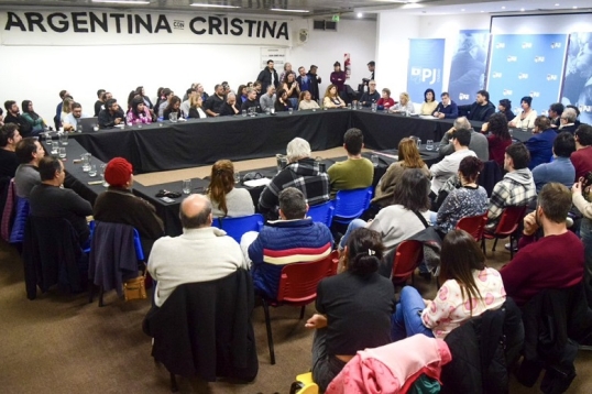 El peronismo porteño busca ampliar la unidad de cara a octubre