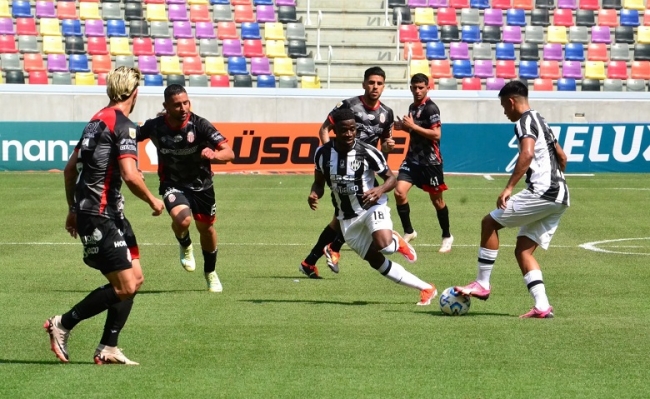Liga Profesional de Fútbol: Cntral Córdoba derrotó 2-1 a Barracas Central