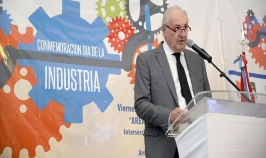 Guillermo Moretti (UIA): “Esta gente no conoce el país, no sabe lo que es una fábrica”