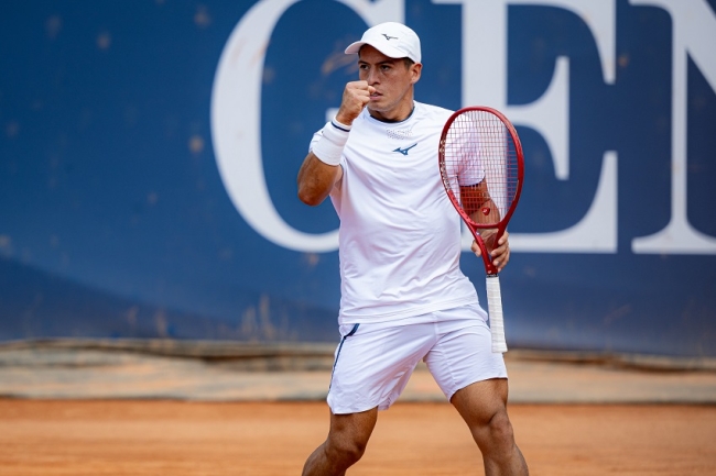 ATP 250 de Kitzbühel: Victorias de Etcheverry, Báez y Navone