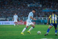Torneo clausura liga profesional de fútbol: Racing visita a Rosario Central, en el inicio de la segunda fecha