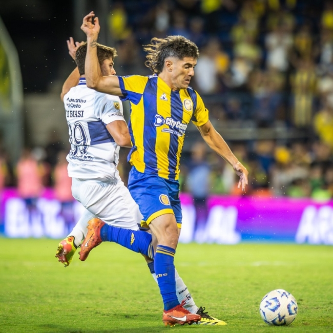 Torneo clausura de la Liga Profesional de Fútbol: Rosario Central vsita a Gimnasia y Esgrima