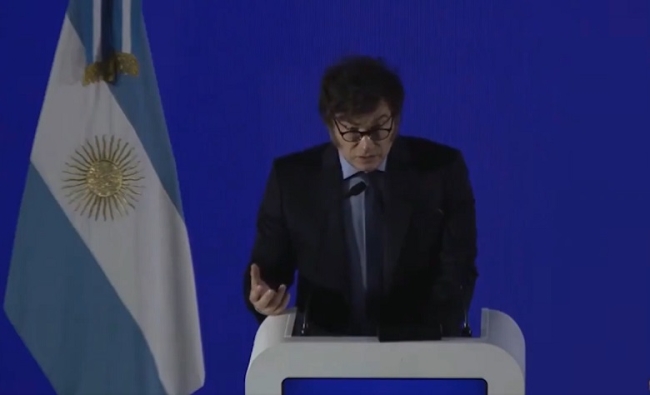 Javier Milei afirmó haberle puesto “un candado al equilibrio fiscal”