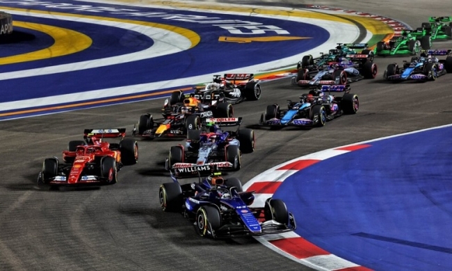 Fórmula 1: Lando Norris, con McLaren ganó el Gran Premio de Singapur y Franco Colapinto terminó undécimo