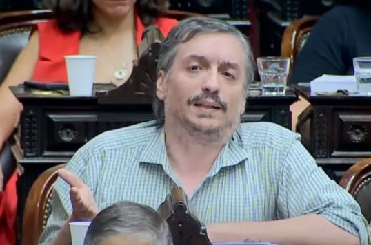 “No va a alcanzar con el peronismo solo para sacar a nuestro país adelante”, advirtió Máximo Kirchner