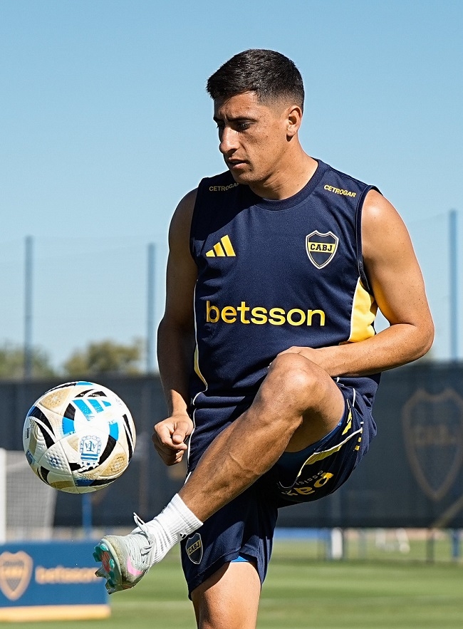 Merentiel sufrió un desgarro en el gemelo y no podrá jugar ante Riestra