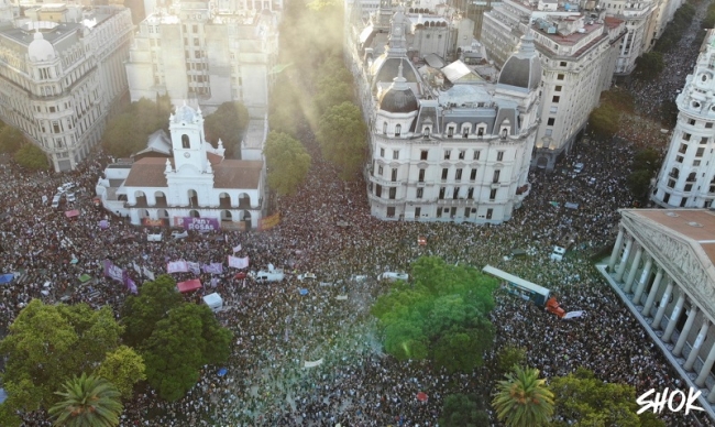 Cristina: «La prosperidad y la felicidad son derechos que Javier Milei no podrá violar»