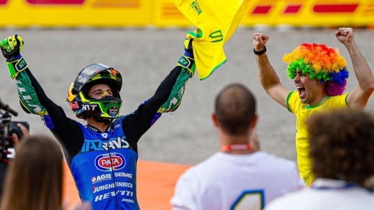 Moto2: El brasileño Diogo Moreira se proclamó campeón del mundo