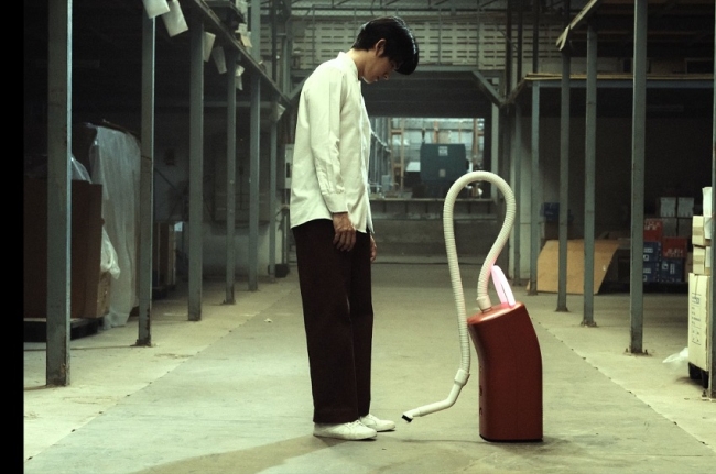 Estrenan la película «Un fantasma a su servicio», con Davika Hoorne, Wisarut Himmarat