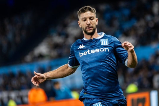 Torneo apertura de la Liga Profesional de Fútbol: Racing visita a Sarmiento de Junín