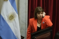 Marcha atrás: Ahora Patricia Bullrich quiere exigir dos tercios para interpelar a Adorni