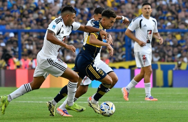Torneo apertura de la Liga Profesional de Fútbol: Boca superó por 1-0 a Riestra