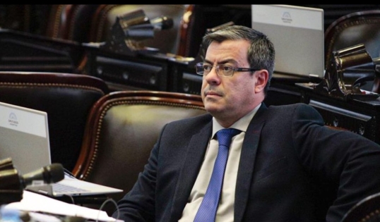 “El Gobierno debería tener la frialdad necesaria para aprender de los errores”, dijo Martínez