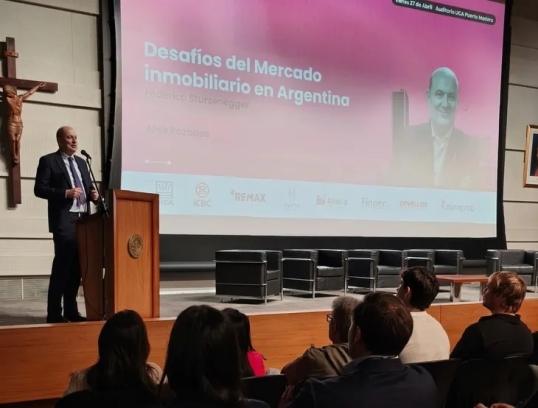 Colegios inmobiliarios y cámaras del sector cuestionan la reforma del Gobierno