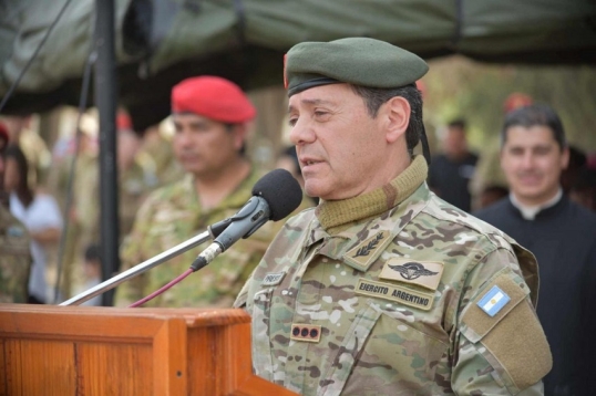 Carlos Presti pedirá el pase a disponibilidad del Ejército Argentino para asumir en el Ministerio de Defensa