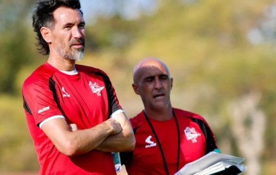 El entrenador Eduardo Domínguez, se va al Atlético Mineiro de Brasil