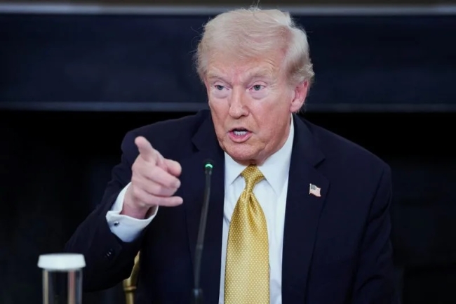 Trump habló con Delcy Rodríguez y le advirtió: «Necesitamos acceso al petróleo y a otros bienes de su país»