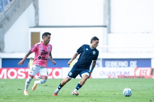 Copa Argentina: Independiente Rivadavia venció 2-0 a Estudiantes de Buenos Aires