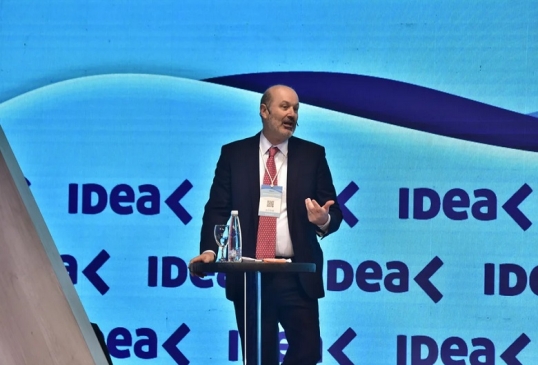 Federico Sturzenegger, en el coloquio de Idea: “¡Tachen lo de pedir baja de impuestos!”