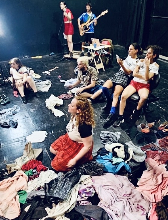 Estreno: «La generación cansada» de Mariela Asensio en el Teatro del Pueblo