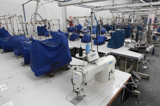 La industria textil registra 380 empresas cerradas en la era Javier Milei
