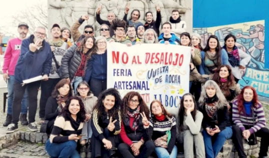 Artesanos de La Boca en lucha en defensa de sus puestos de trabajo