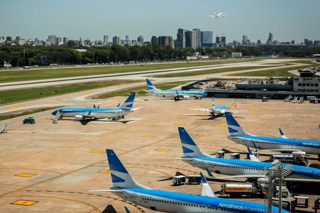 ATE reclama al Gobierno: si no convocan a una audiencia para el lunes, se retoman las medidas de fuerza en los aeropuertos