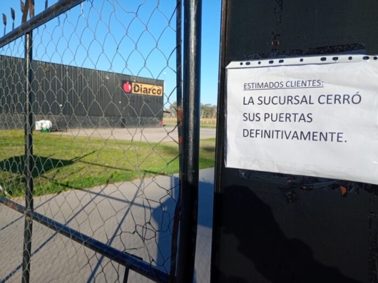 Crisis del consumo: El mayorista Diarco cerró una nueva sucursal