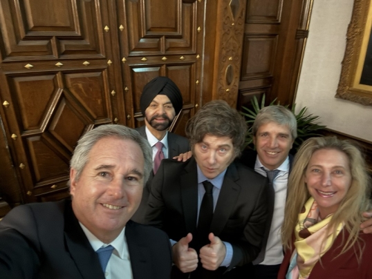 Milei, se reunió con Ajay Banga, presidente del Grupo Banco Mundial